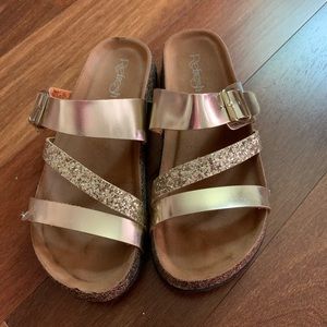 Women’s Gold Footbed Strappy Sandals